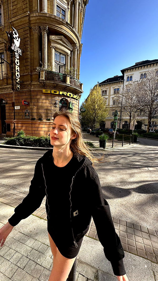 mira.0004 image ~ Altpins