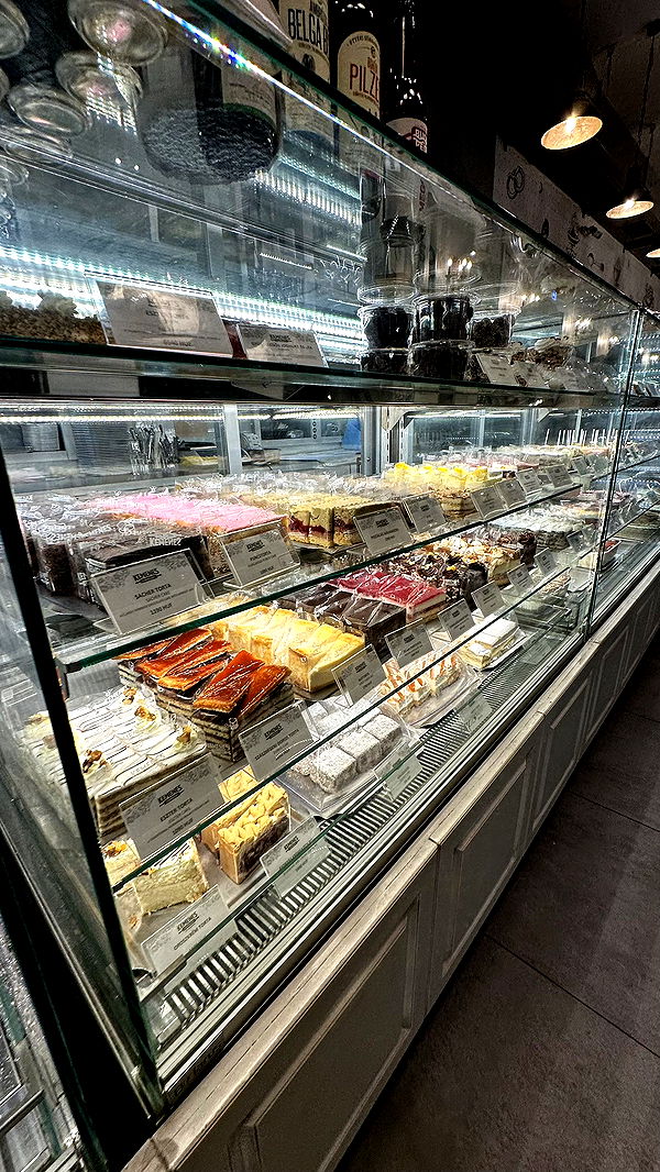 mira.0004 image ~ Altpins