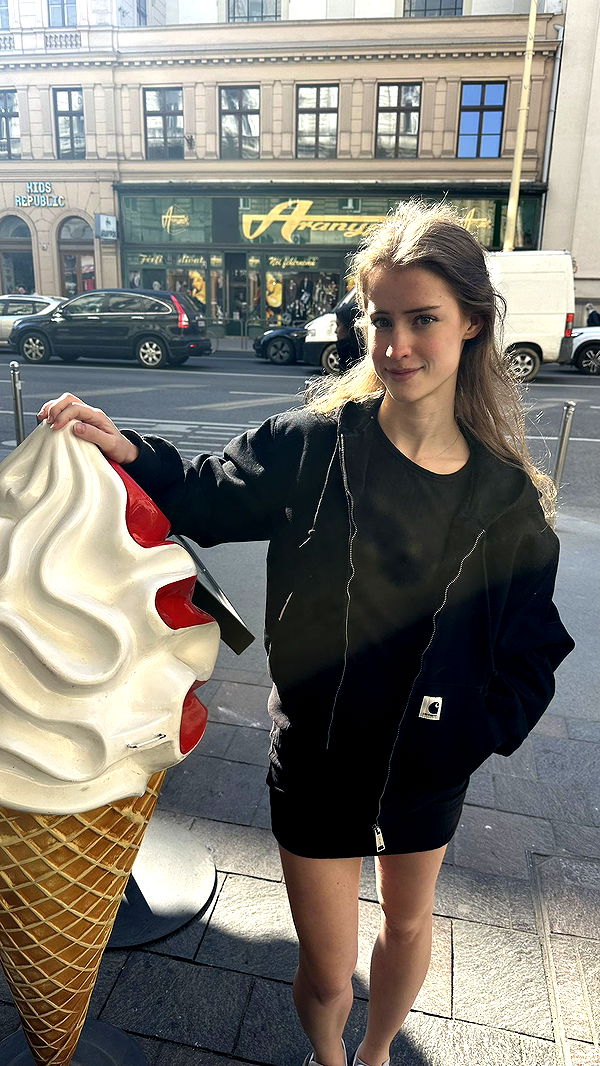 mira.0004 image ~ Altpins