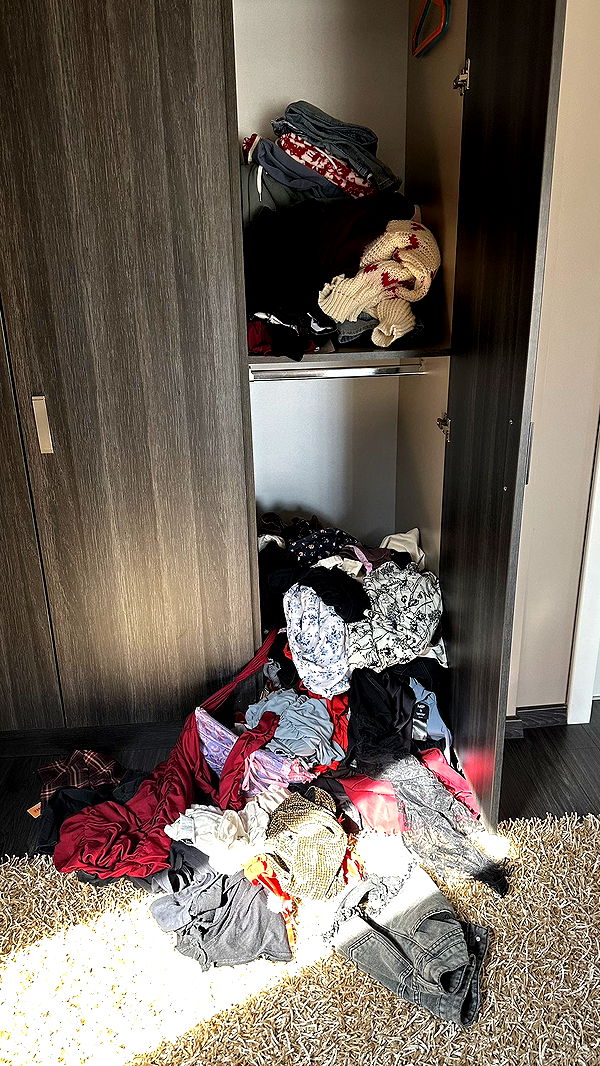 mira.0004 image ~ Altpins