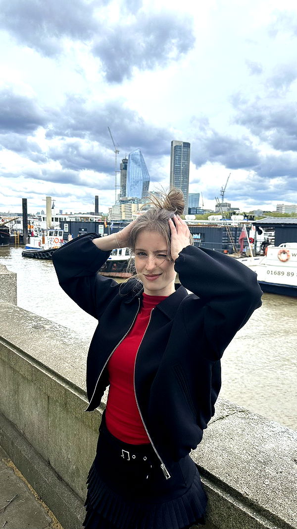 mira.0004 image ~ Altpins