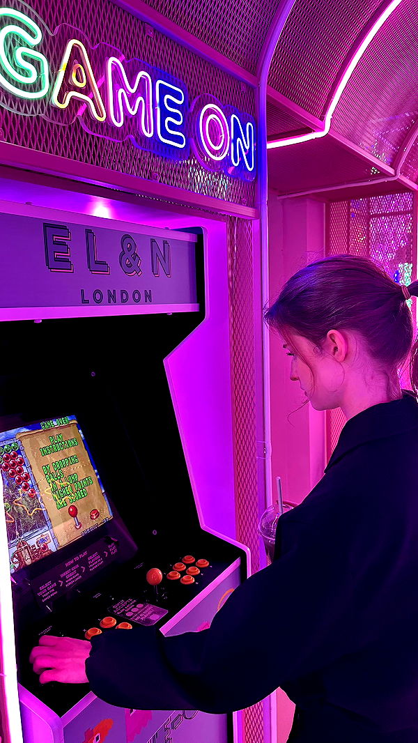 mira.0004 image ~ Altpins