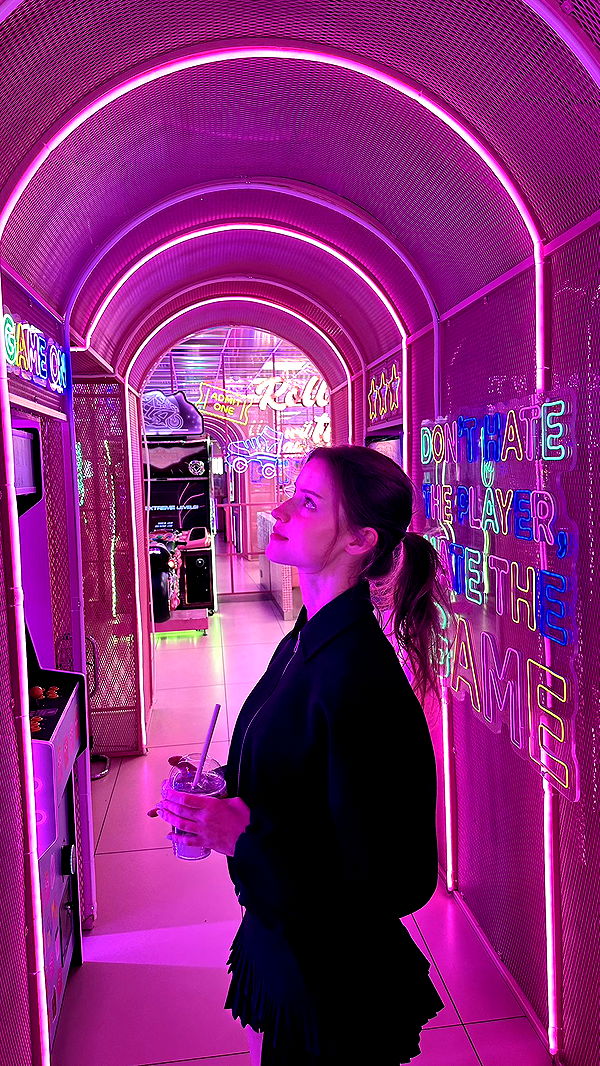 mira.0004 image ~ Altpins