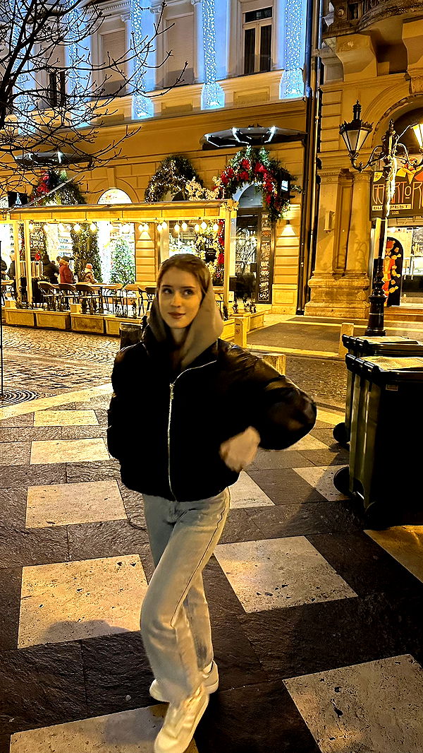 mira.0004 image ~ Altpins