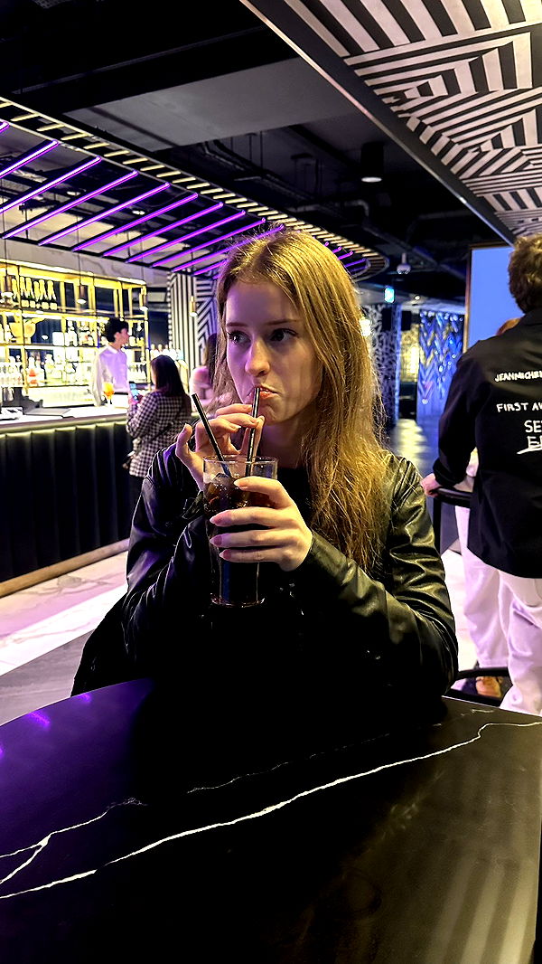 mira.0004 image ~ Altpins