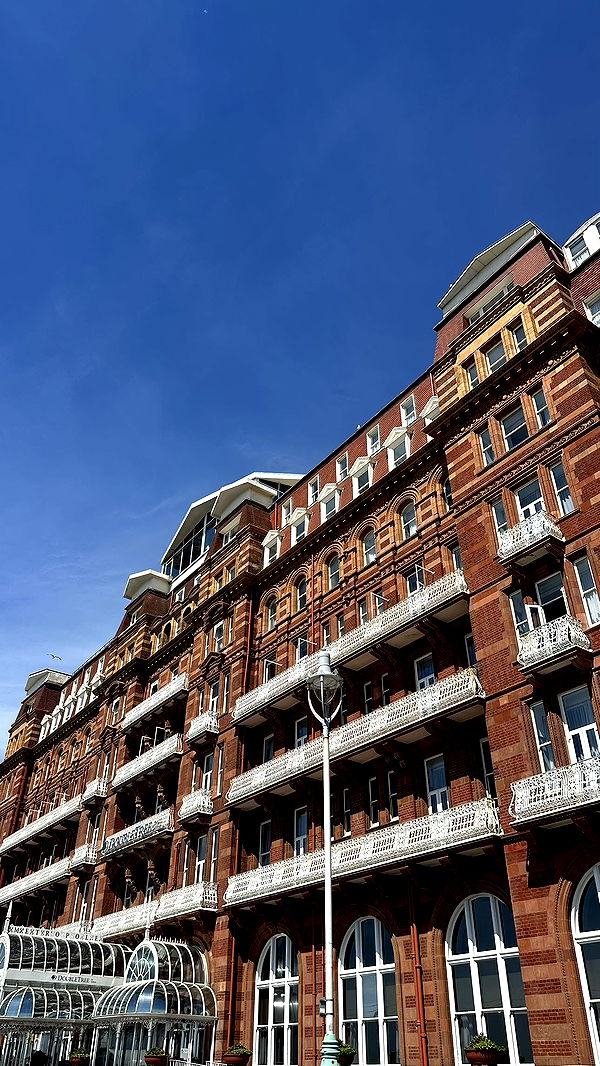 mira.0004 image ~ Altpins