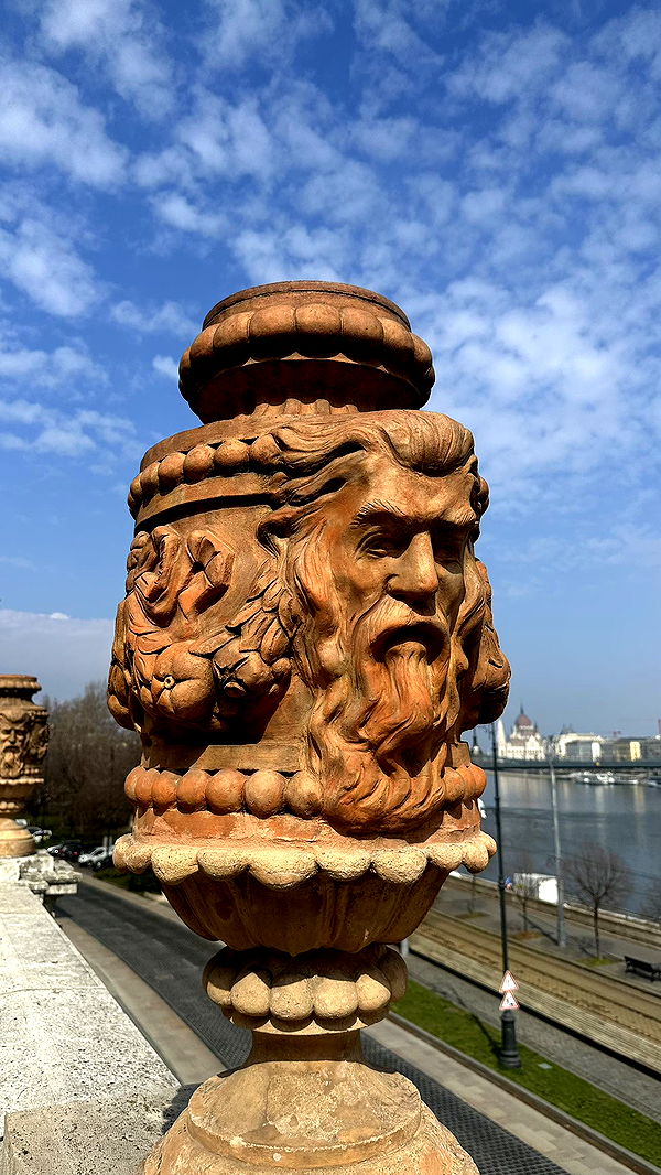 mira.0004 image ~ Altpins