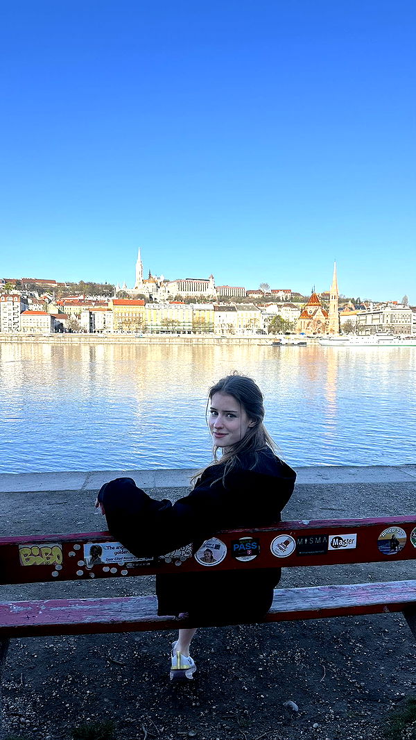 mira.0004 image ~ Altpins