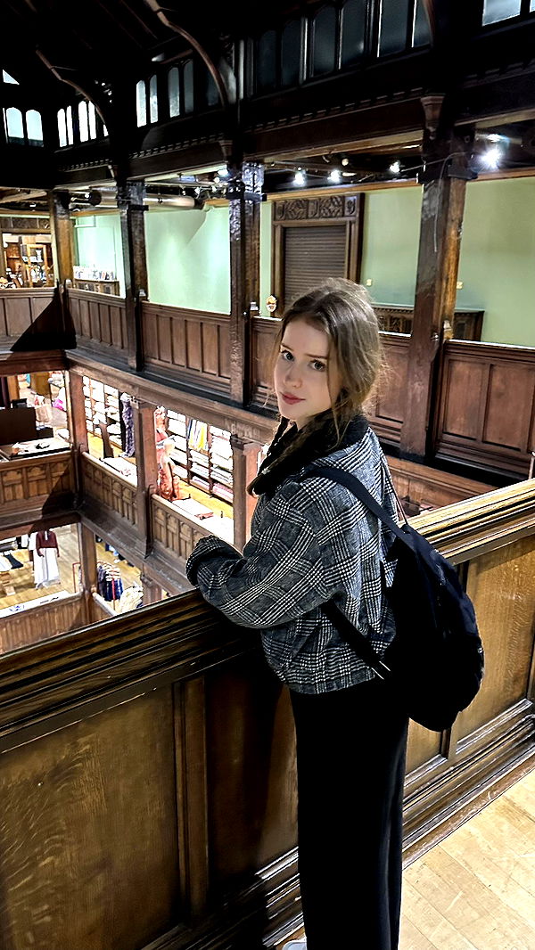 mira.0004 image ~ Altpins