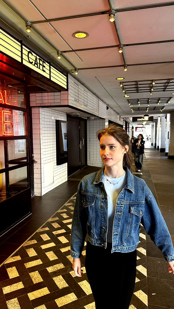 mira.0004 image ~ Altpins