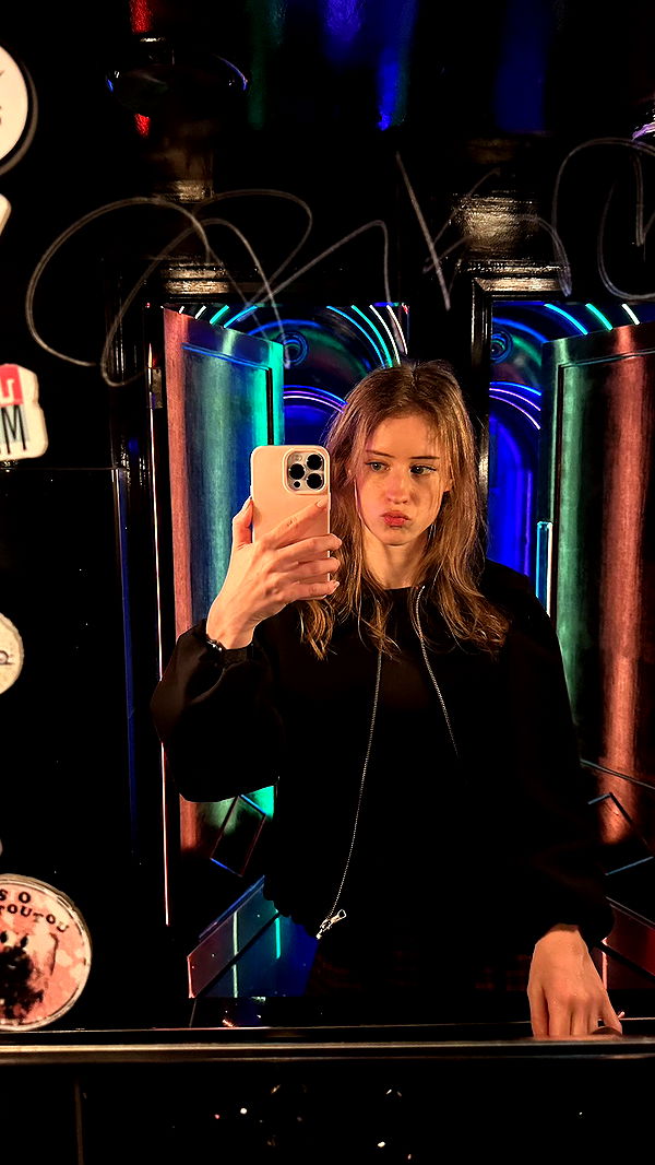 mira.0004 image ~ Altpins