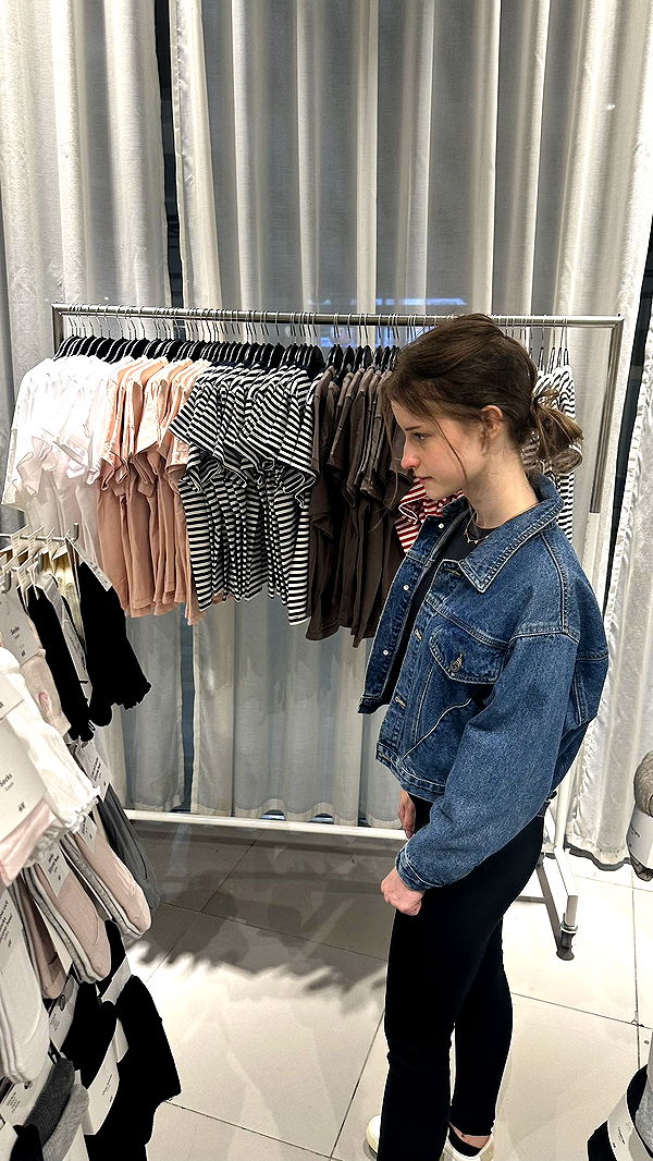 mira.0004 image ~ Altpins