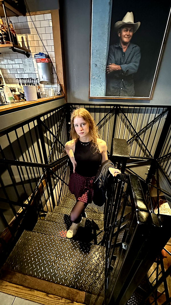 mira.0004 image ~ Altpins