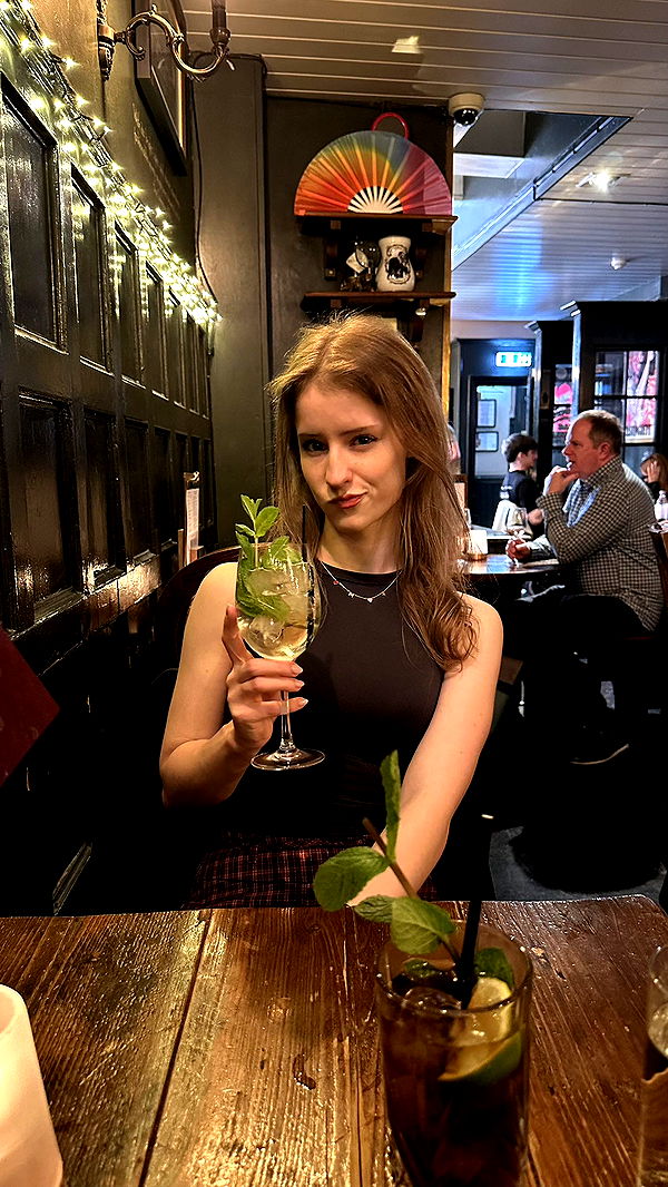 mira.0004 image ~ Altpins