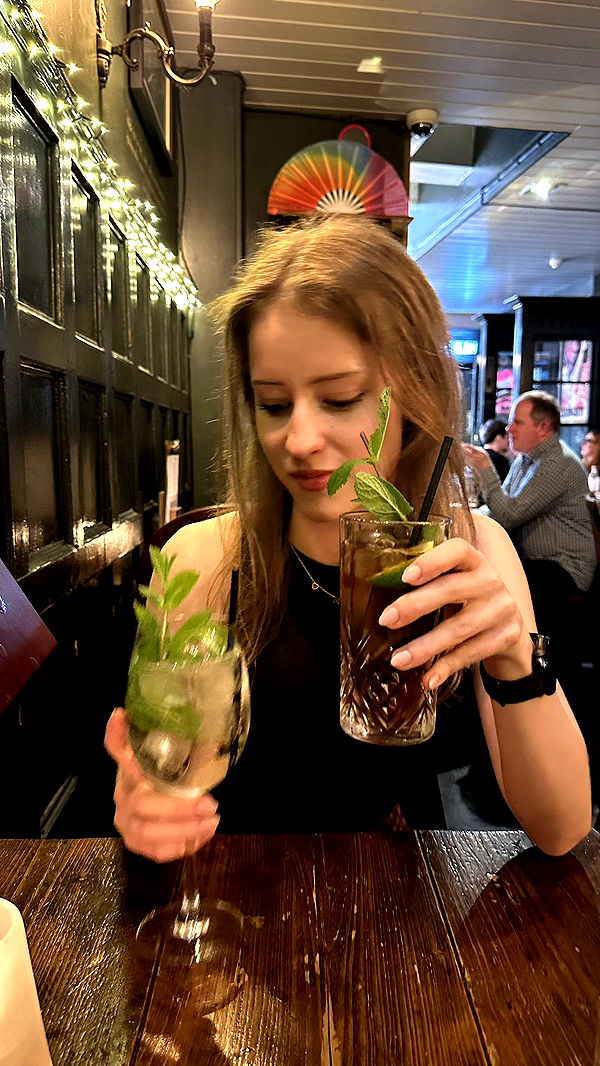 mira.0004 image ~ Altpins