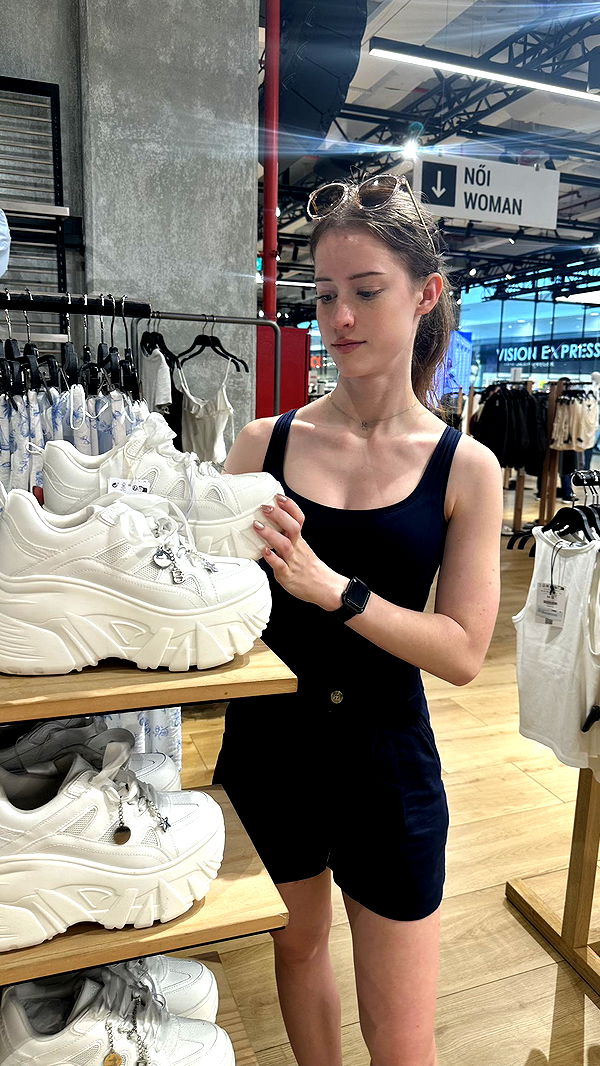 mira.0004 image ~ Altpins