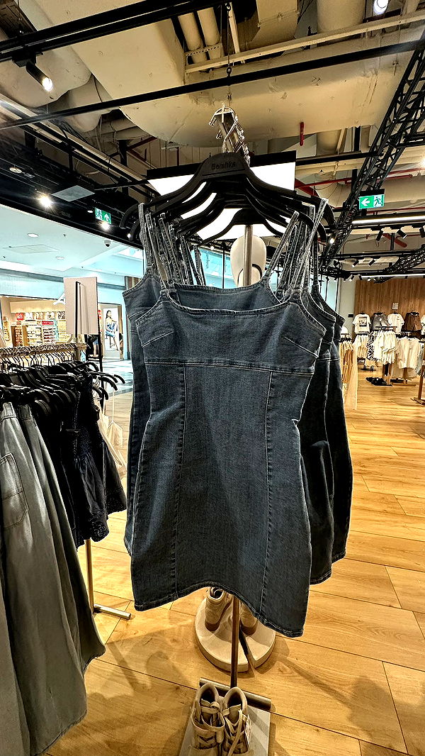 mira.0004 image ~ Altpins