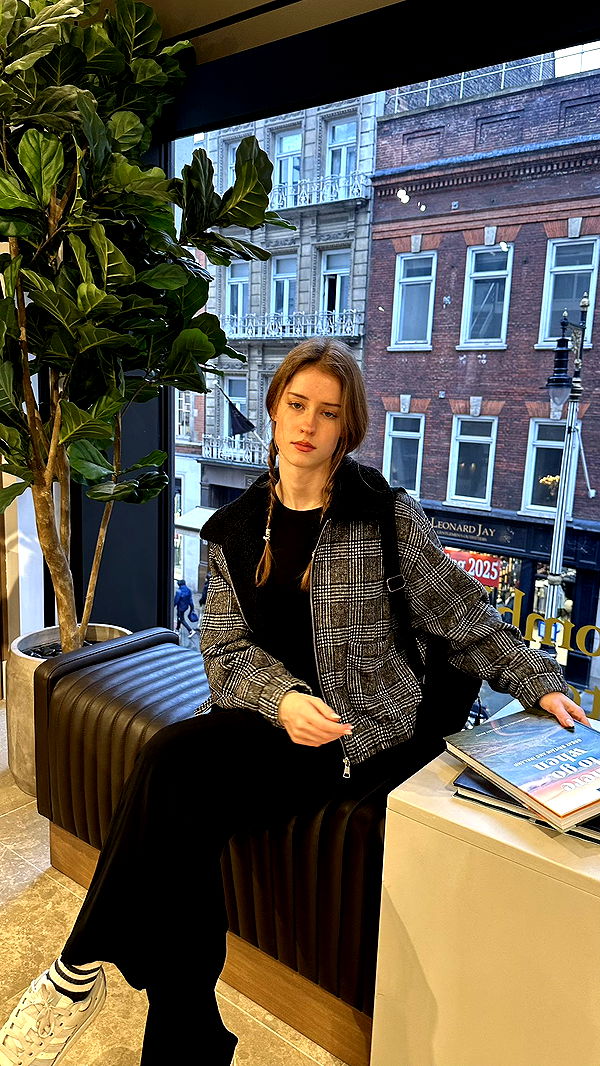 mira.0004 image ~ Altpins