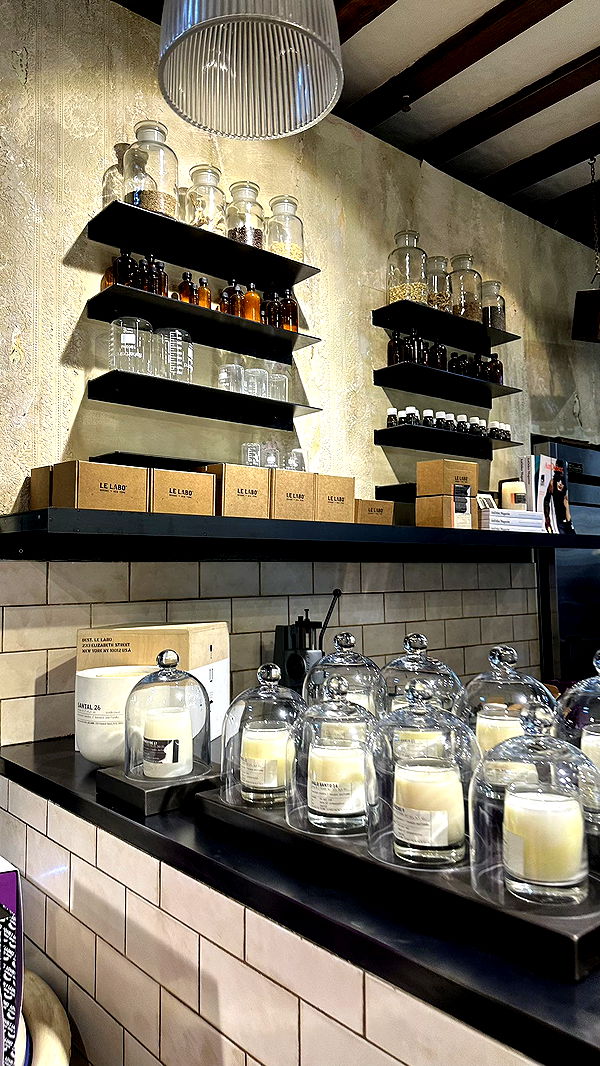 mira.0004 image ~ Altpins