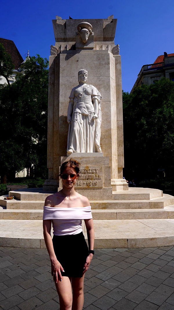 mira.0004 image ~ Altpins