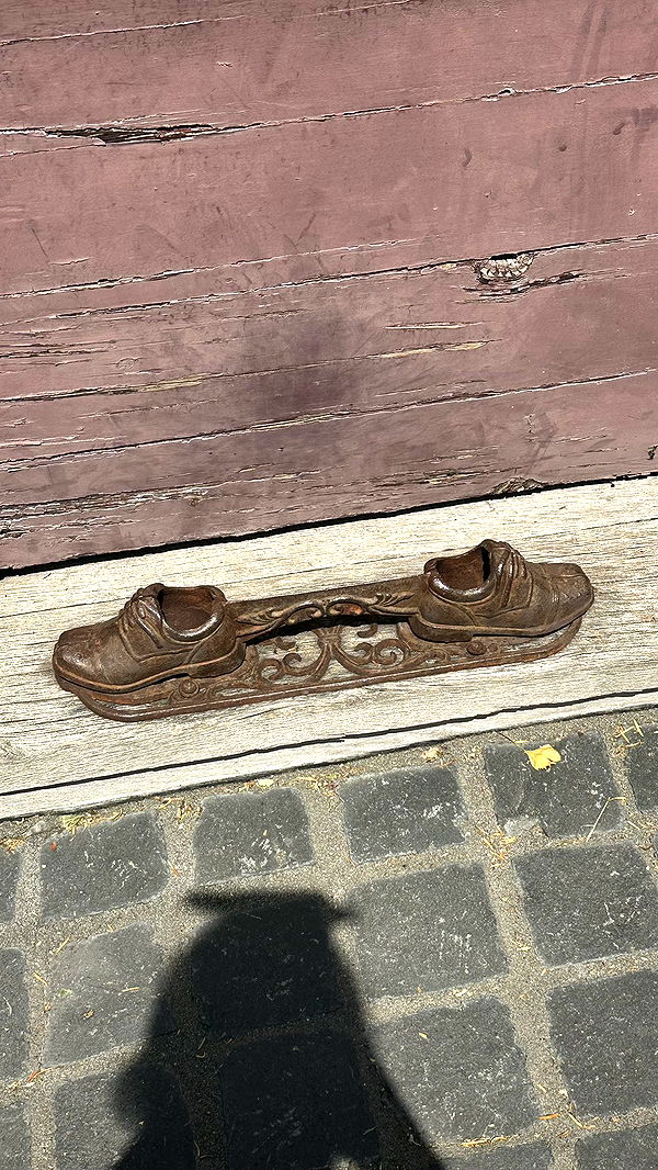 mira.0004 image ~ Altpins