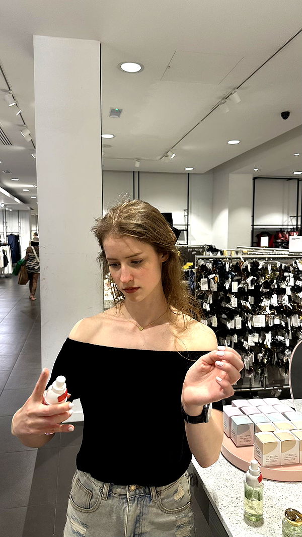 mira.0004 image ~ Altpins