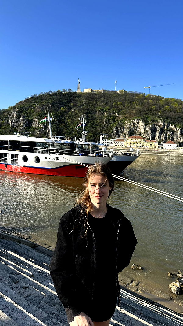 mira.0004 image ~ Altpins