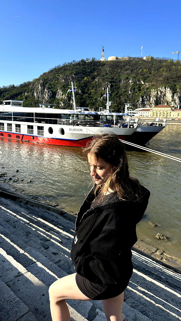 mira.0004 image ~ Altpins