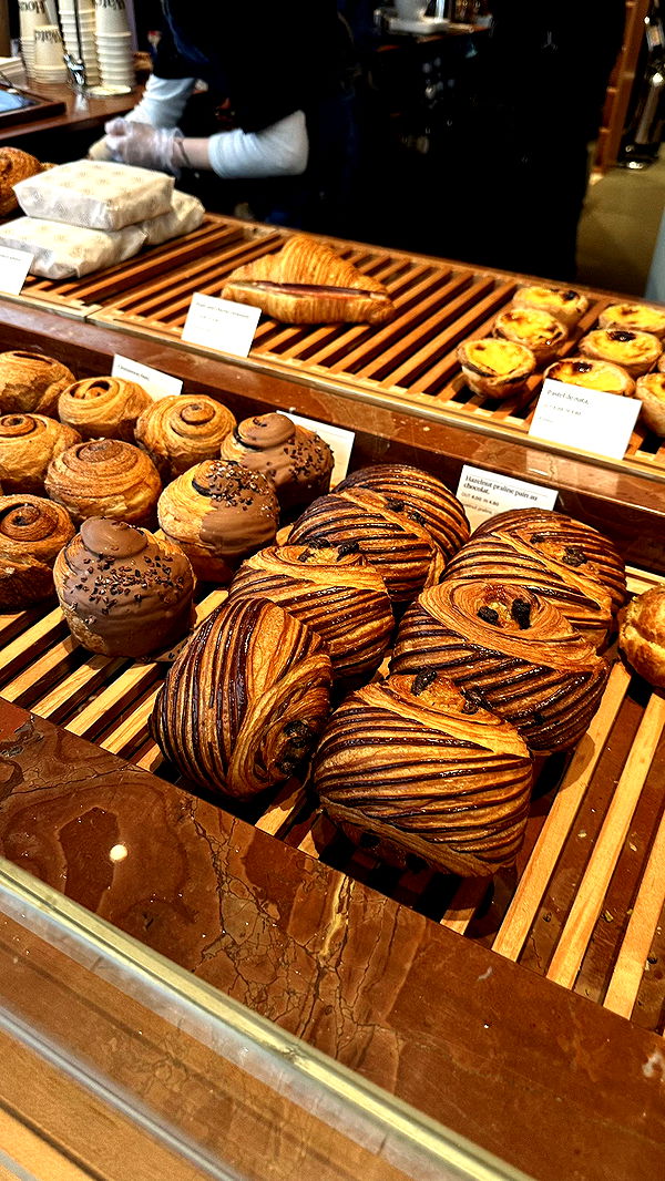 mira.0004 image ~ Altpins