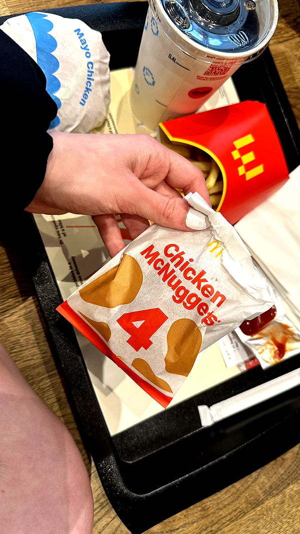 mira.0004 image ~ Altpins