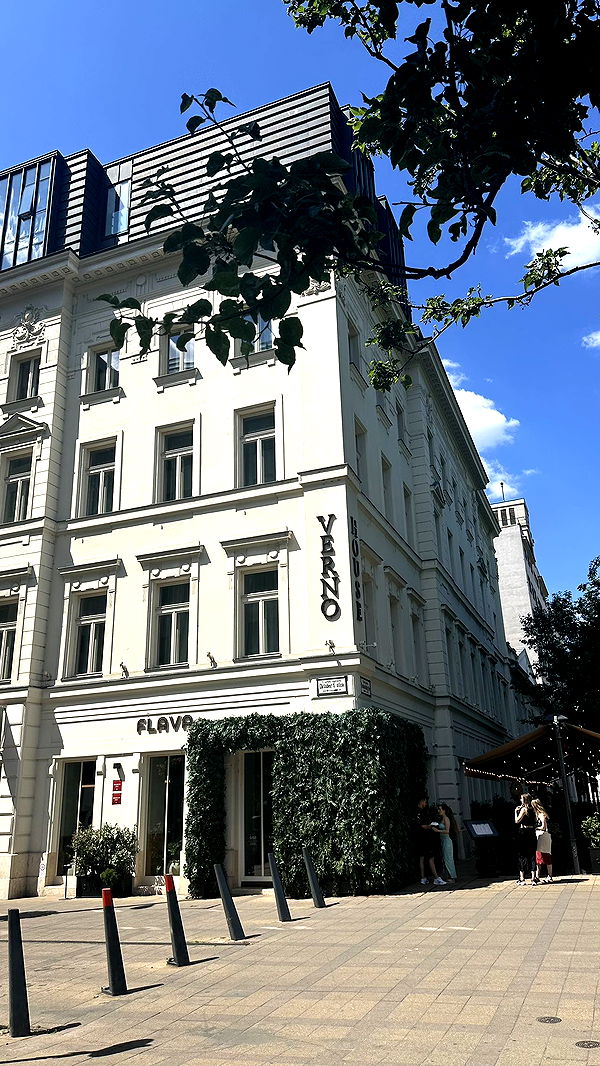 mira.0004 image ~ Altpins