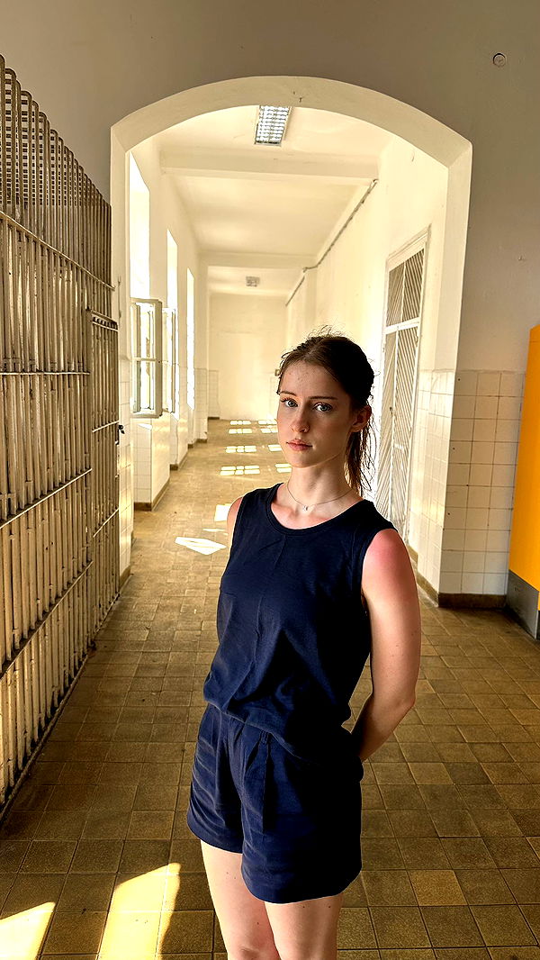 mira.0004 image ~ Altpins