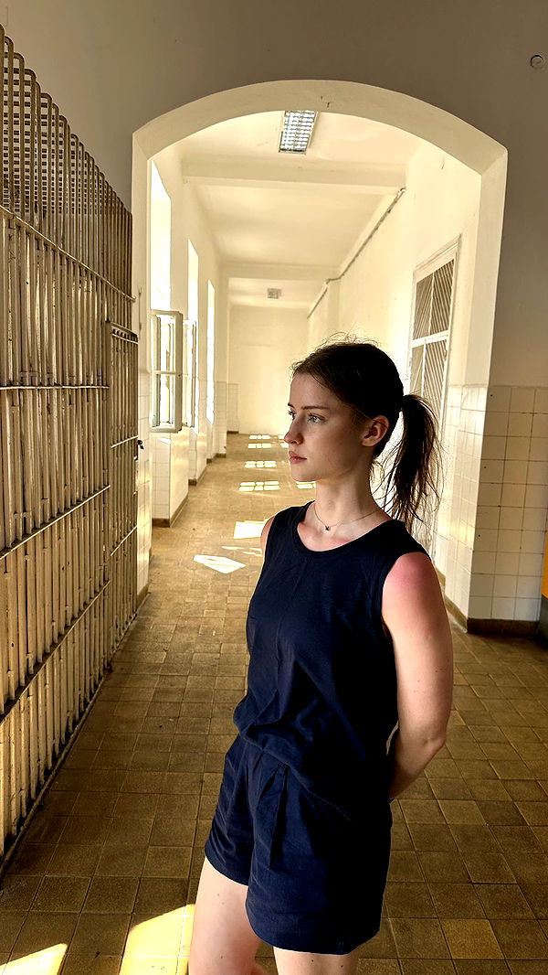 mira.0004 image ~ Altpins