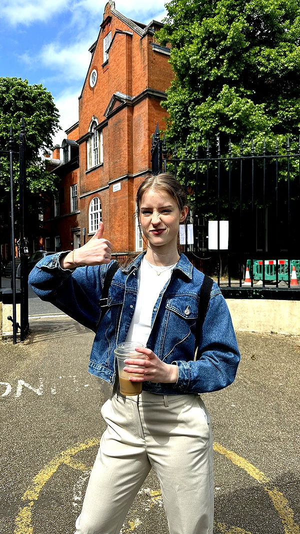 mira.0004 image ~ Altpins