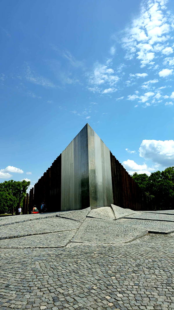 mira.0004 image ~ Altpins