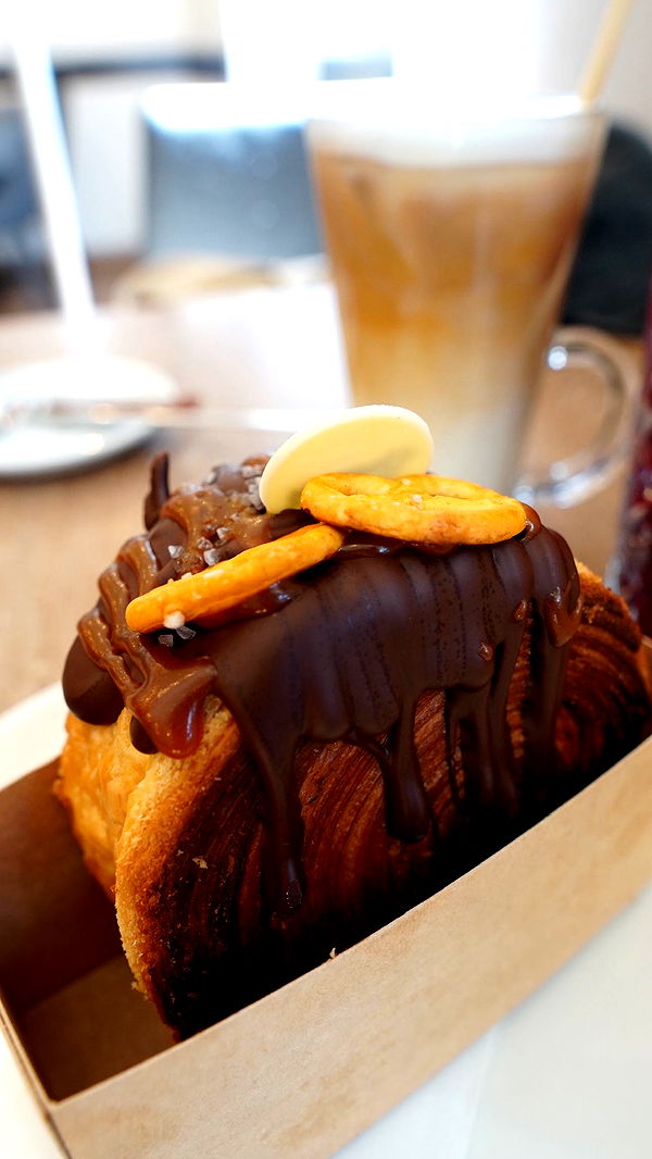 mira.0004 image ~ Altpins