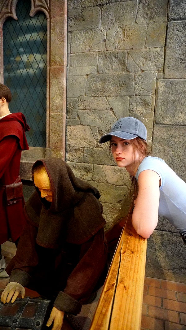 mira.0004 image ~ Altpins