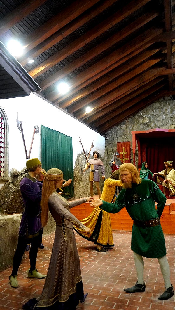 mira.0004 image ~ Altpins