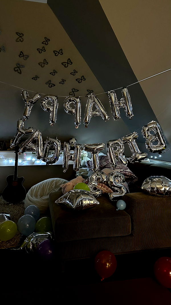 mira.0004 image ~ Altpins