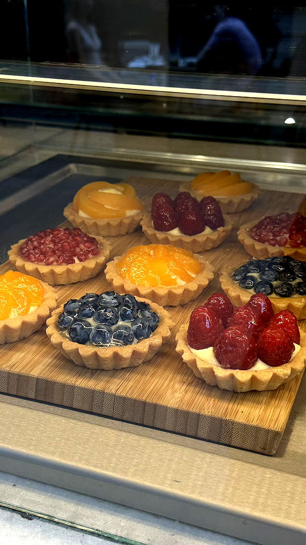 mira.0004 image ~ Altpins