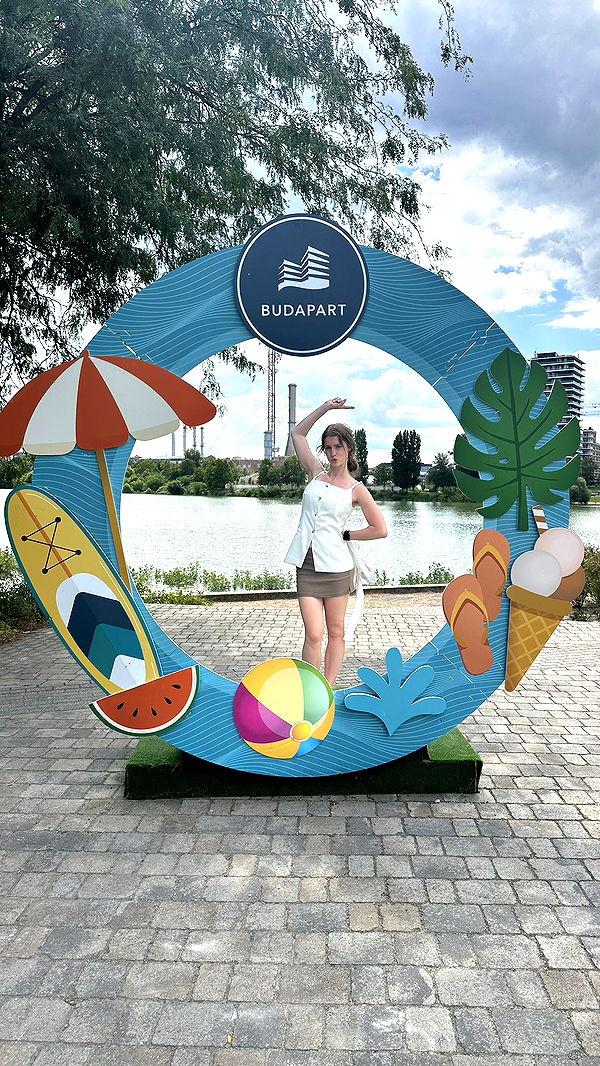 mira.0004 image ~ Altpins