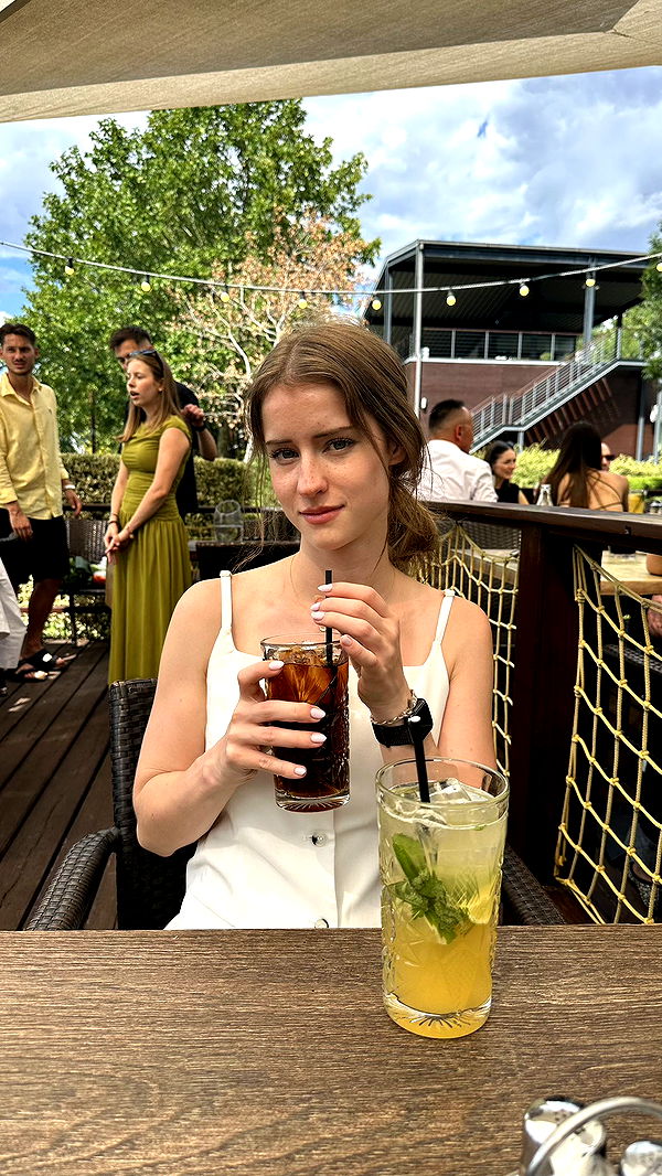 mira.0004 image ~ Altpins