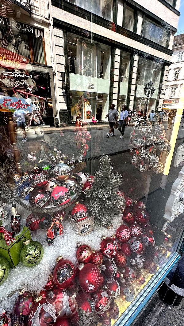 mira.0004 image ~ Altpins