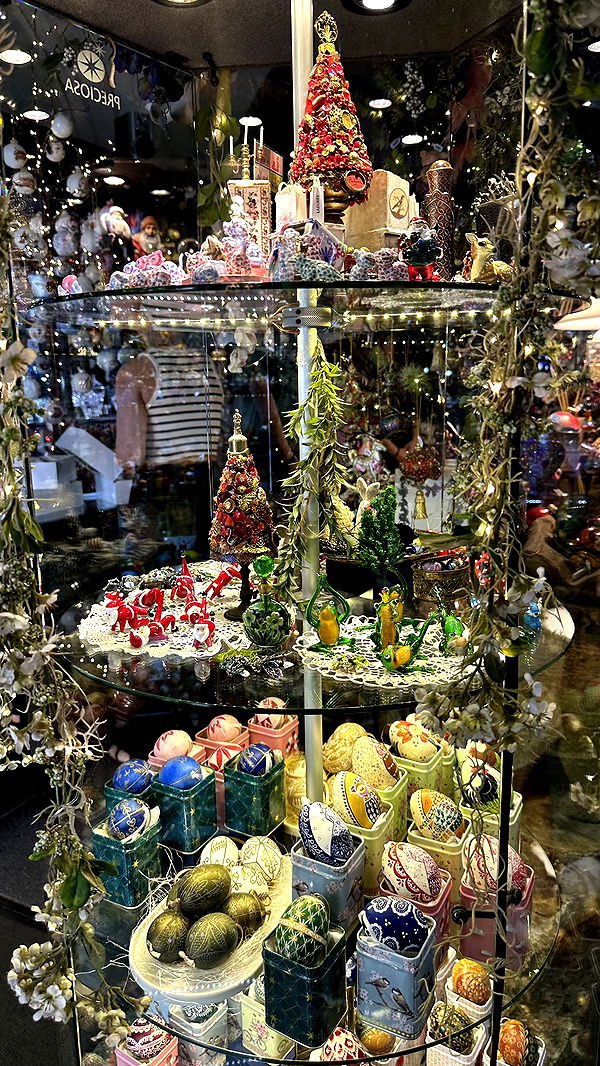 mira.0004 image ~ Altpins