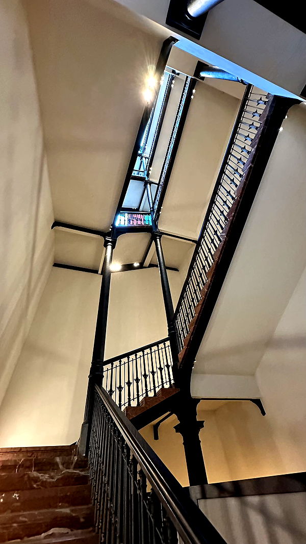 mira.0004 image ~ Altpins