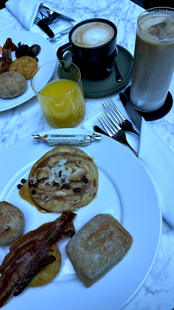 mira.0004 image ~ Altpins