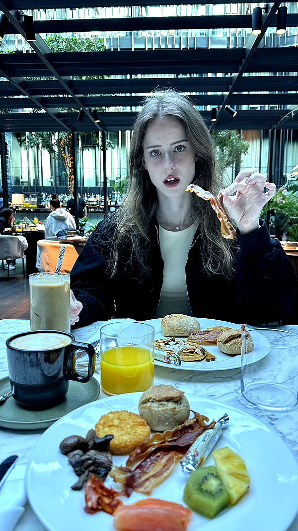 mira.0004 image ~ Altpins