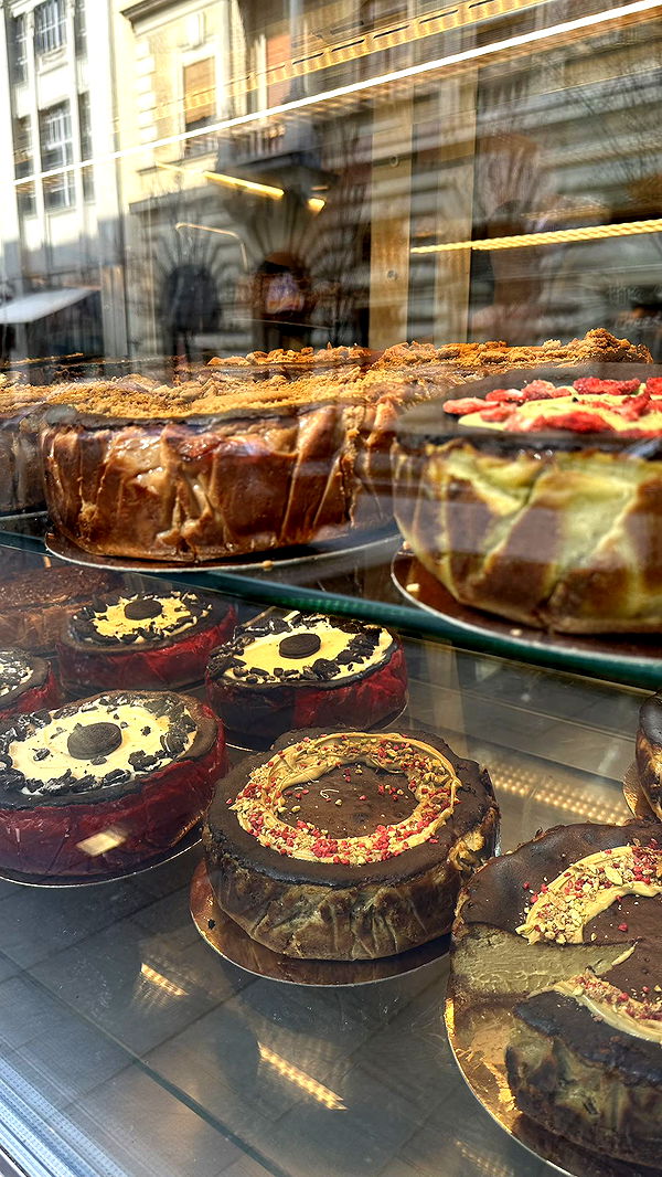 mira.0004 image ~ Altpins