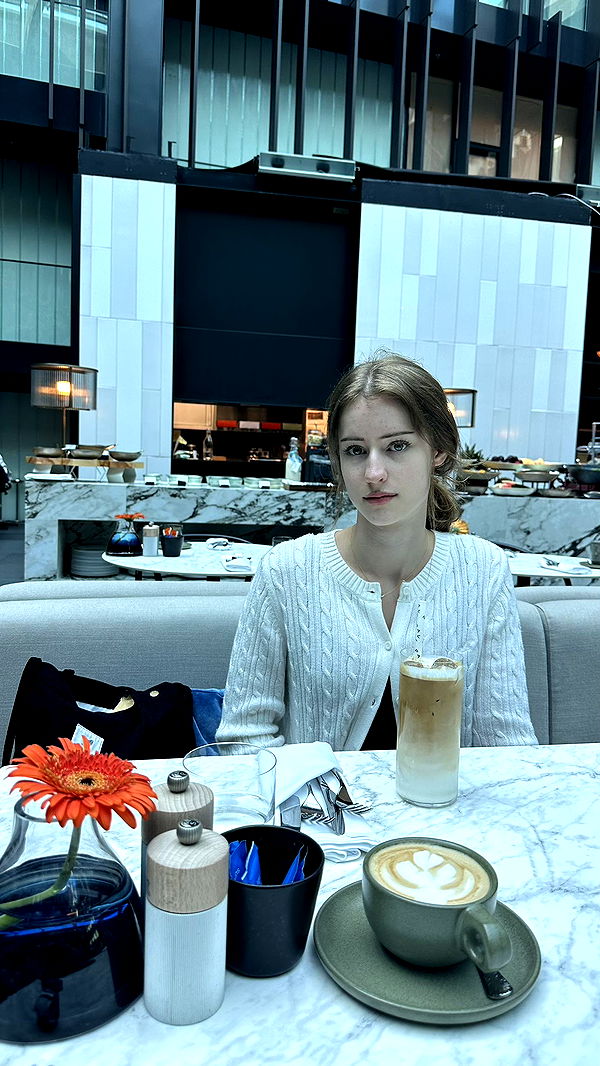 mira.0004 image ~ Altpins