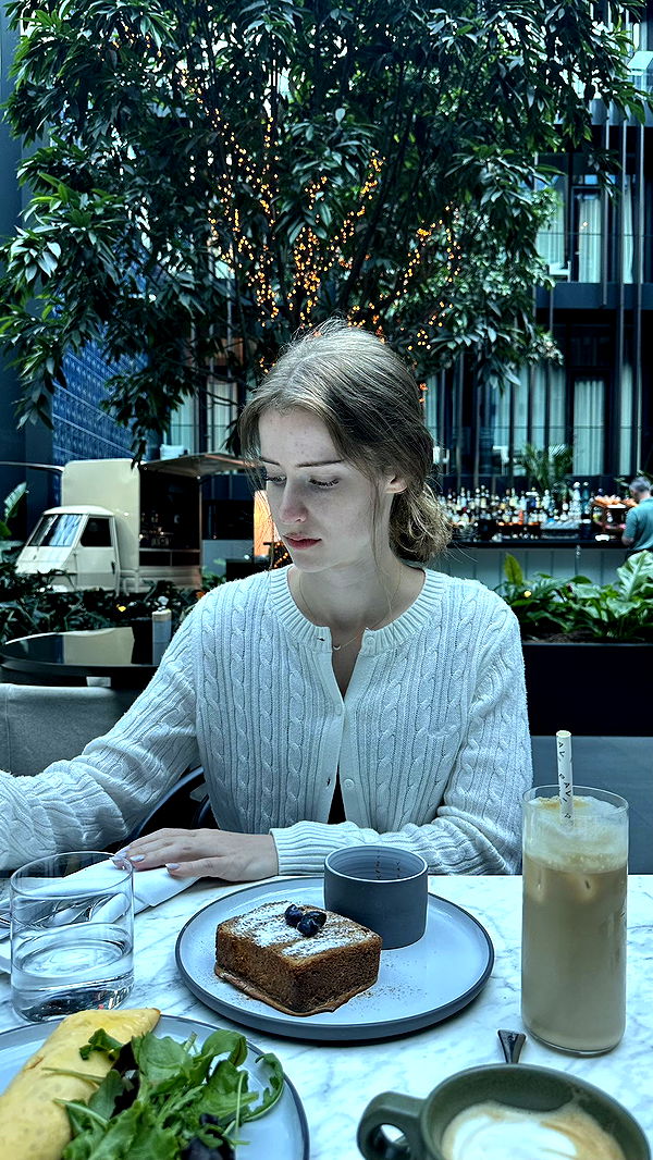 mira.0004 image ~ Altpins